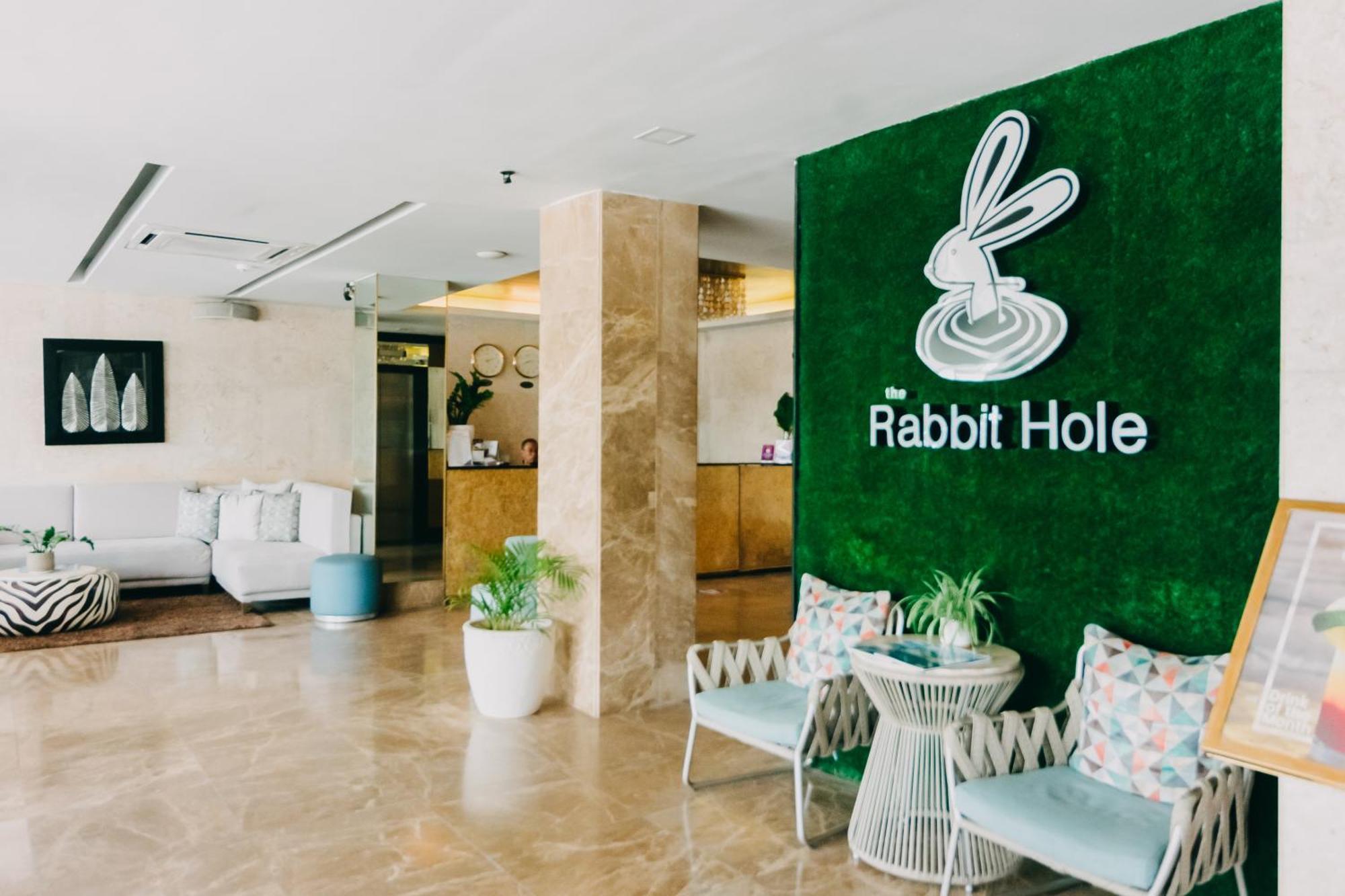 Goldberry Suites & Hotel Mactan Мактан Екстер'єр фото